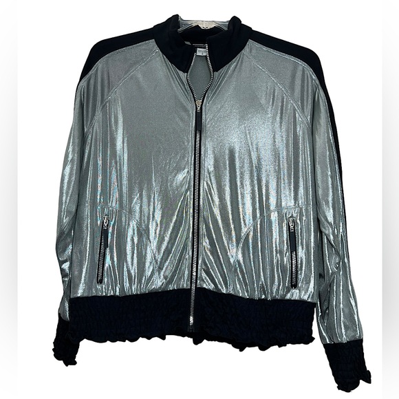 💥2/$15 BNW Weekend metallic silver bomber style light jacket black trim sz 16 - Picture 1 of 12